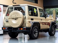 Toyota Land Cruiser (Imported) LC71 4.0L Automatic - ფოტო 4