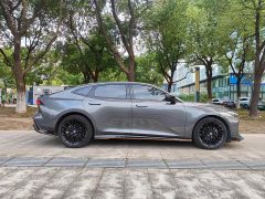 Changan UNI-V 1.5T Sport Edition - ფოტო 18
