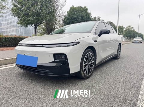 2025 Leapmotor B01 550 Pleasure Edition - car from China