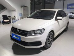 Volkswagen Santana 1.5L Manual Fashion Edition - photo 1