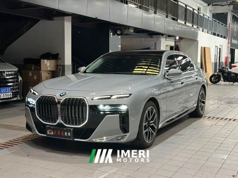 2024 BMW 7 Series 735Li M Sport Package - ავტომობილი ჩინეთიდან