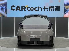 Li Auto Li Xiang MEGA Ultra - ფოტო 2