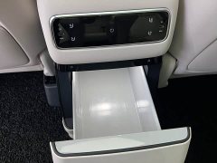 Li Auto Li Xiang MEGA Ultra - ფოტო 8