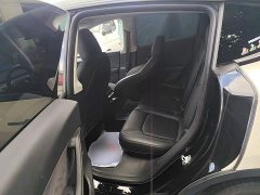 Tesla Model Y Rear-Wheel Drive - фото 16