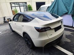 Tesla Model Y Rear-Wheel Drive - фото 4