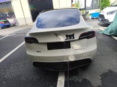 Tesla Model Y Rear-Wheel Drive - фото 5