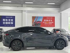 Tesla Model Y Rear-Wheel Drive - ფოტო 9