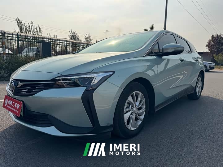 Buick Weilan 6 Plug-in Hybrid Connected Fashion Edition - автомобиль из Китая