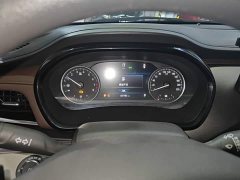 Buick GL8 Land Business Class Smart Edition - ფოტო 11