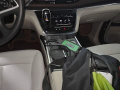 Buick GL8 Land Business Class Smart Edition - ფოტო 13