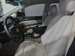 Buick GL8 Land Business Class Smart Edition - ფოტო 14