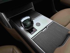 Land Rover Range Rover 3.0 L6 400PS Extended Wheelbase 7-Seater - ფოტო 12