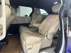 Toyota Sienna 2.5L Hybrid Premium Edition - photo 14
