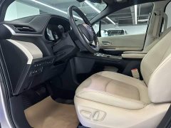 Toyota Sienna 2.5L Hybrid Premium Edition - photo 9