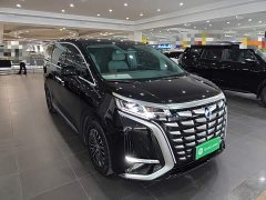 Denza D9 DM-i 970 AWD Flagship - фото 3