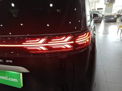 Denza D9 DM-i 970 AWD Flagship - фото 7