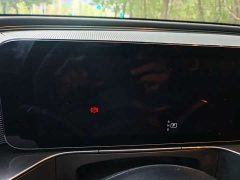 Mercedes-Benz EQC 400 4MATIC - photo 14