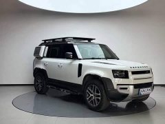 Land Rover Defender Facelift 110 3.0T P400 Dark Edition - ფოტო 3