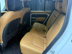 Land Rover Defender Facelift 110 3.0T P400 Dark Edition - ფოტო 9