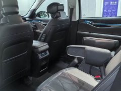 Ford Edge L 2.0T EcoBoost AWD Seven-Seat Premier - ფოტო 5