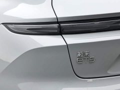 NIO ET5T 75kWh Touring - ფოტო 7
