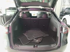 Tesla Model Y Rear-Wheel Drive - photo 18
