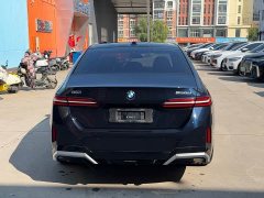 BMW 5 Series 530Li Luxury M Sport Package - фото 4
