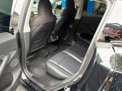 Tesla Model Y Facelift Rear-Wheel Drive - photo 3
