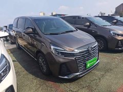 Buick GL8 Land Business Class Smart Edition - ფოტო 3