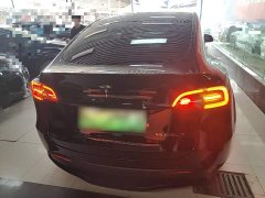 Tesla Model Y Long Range All-Wheel Drive - фото 5