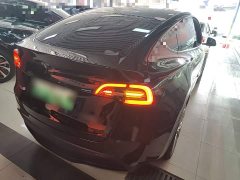 Tesla Model Y Long Range All-Wheel Drive - фото 6