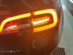Tesla Model Y Long Range All-Wheel Drive - фото 7