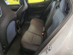 Volvo EX30 Rear-Wheel Drive Extended Range Ultra - фото 16