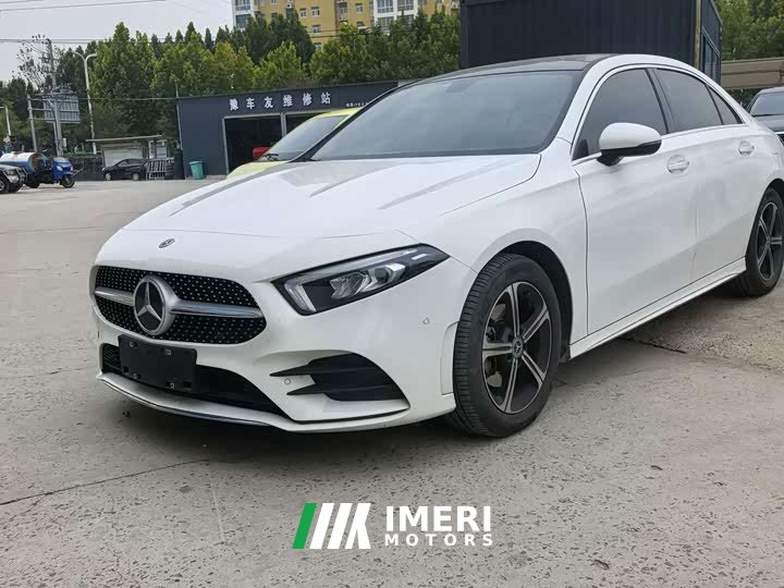 Mercedes-Benz A-Class Facelift A 200 L Sport Sedan Fashion Edition - автомобиль из Китая