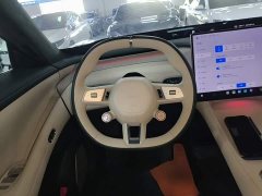 Xiaomi YU7 Four-Wheel Drive Max Edition - фото 10