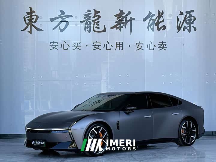 XPeng P7 702 Long Range Ultra - автомобиль из Китая