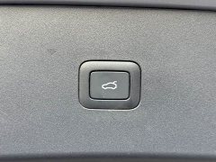Xiaomi YU7 Rear-Wheel Drive Long-Range Edition - ფოტო 19
