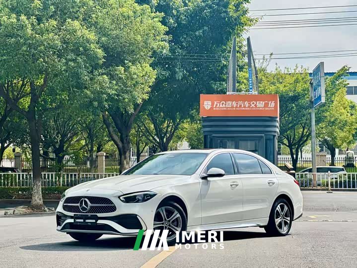 Mercedes-Benz C-Class Facelift C 200 L Sport Edition
