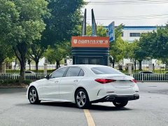 Mercedes-Benz C-Class Facelift C 200 L Sport Edition - photo 8