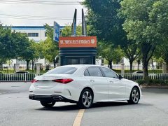 Mercedes-Benz C-Class Facelift C 200 L Sport Edition - photo 9