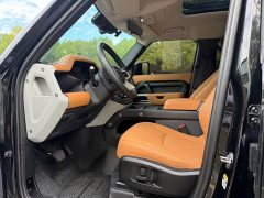 Land Rover Defender 110 P400 Dark Edition - photo 9