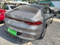 BYD Qin PLUS Glory Edition DM-i 55KM Leading - ფოტო 6