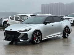 Changan UNI-V 1.5T Sport Edition - фото 1