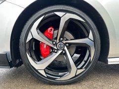 Changan UNI-V 1.5T Sport Edition - фото 7