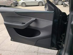Tesla Model Y Rear-Wheel Drive Launch Edition - ფოტო 6