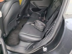 Tesla Model Y Rear-Wheel Drive Launch Edition - ფოტო 9