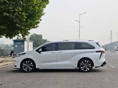 Toyota Grevias 2.5L Hybrid Premium Plus Edition - ფოტო 11