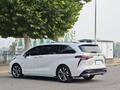 Toyota Grevias 2.5L Hybrid Premium Plus Edition - ფოტო 13