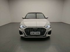 Audi A3 Facelift A3L Limousine 35 TFSI Luxury Sport - photo 2