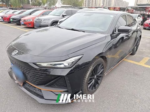 2022 Changan UNI-V 1.5T Sport Edition - автомобиль из Китая